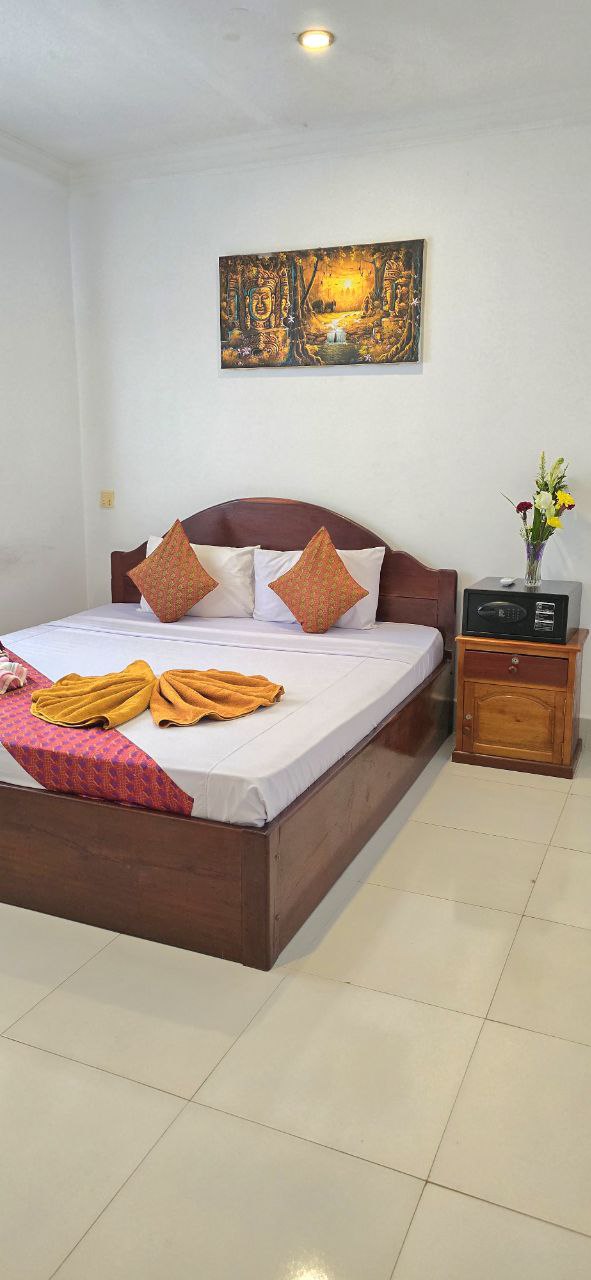 photo_2025-05-10_10-09-43