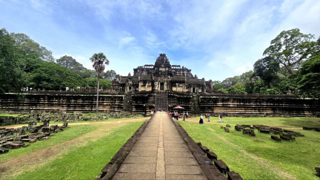 Blossoming Romduol EXplore