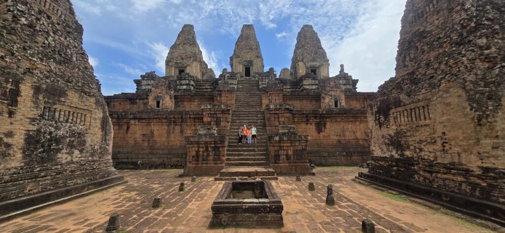 Blossoming Romduol EXplore