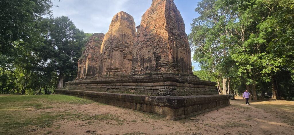 Blossoming Romduol EXplore