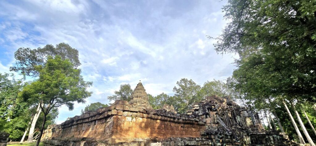 Blossoming Romduol EXplore